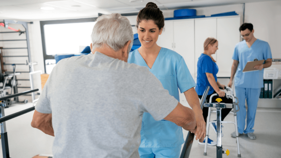 Rehabilitation und Physiotherapie für Senioren